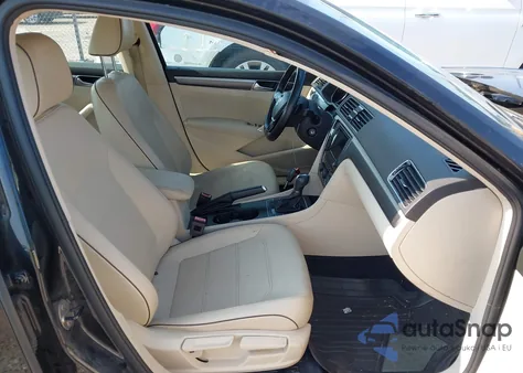 2018 Volkswagen Passat S/R-Line из США, поврежденный, VIN 1VWAA7A39JC001485